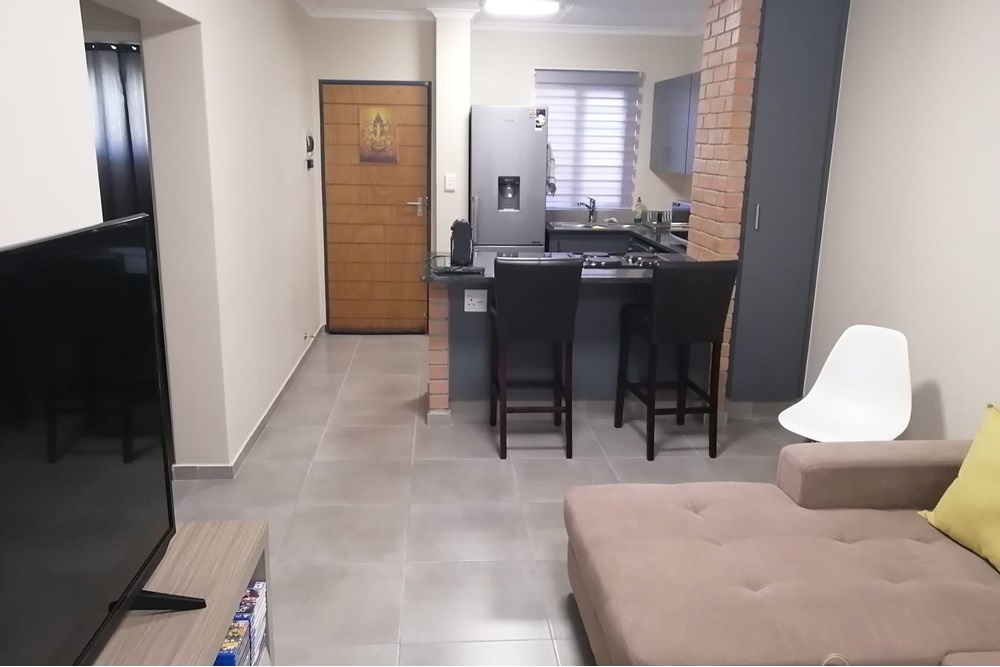 Apartment For Sale in Vorna Valley, Midrand