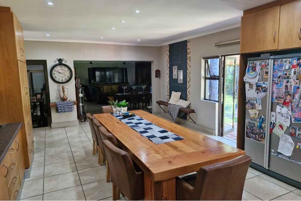 House For Sale in Doringkruin, Klerksdorp, North West