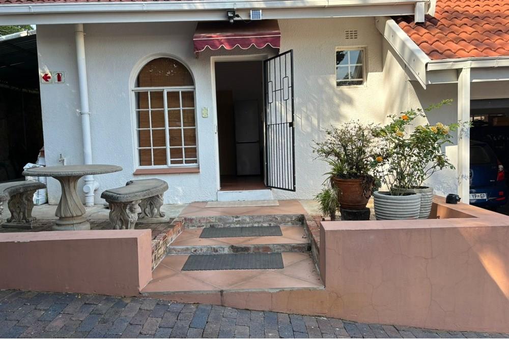 Apartment For Sale in Parys