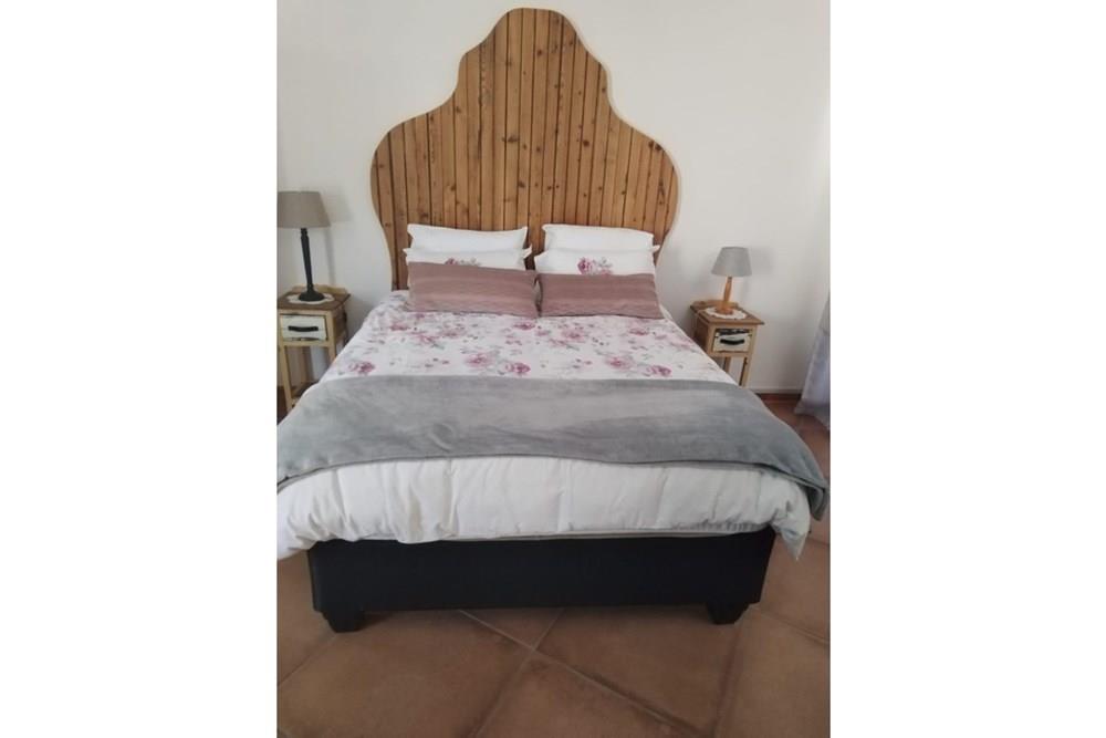 Apartment For Sale in Parys