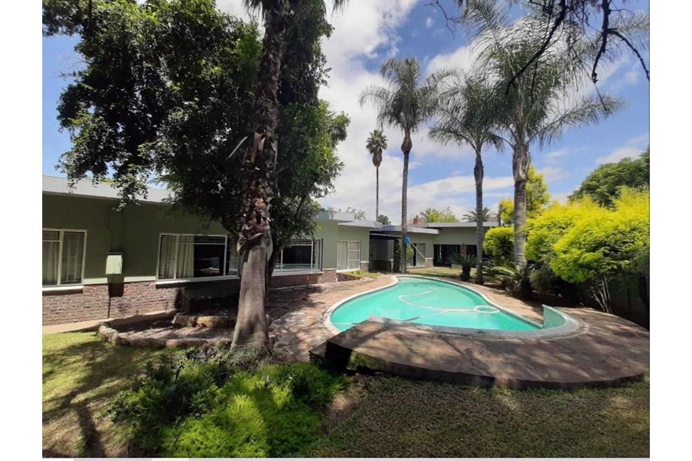 House For Sale in Huttenheights, Newcastle, KwaZulu Natal