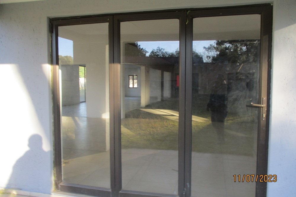 Vacant Land for sale in President Park, Midrand, 53 Burger, President Park, Midrand, Gauteng, 8565 m²