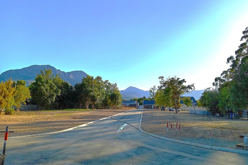 A Rare Opportunity to Build in Prime Location within Secure Estate