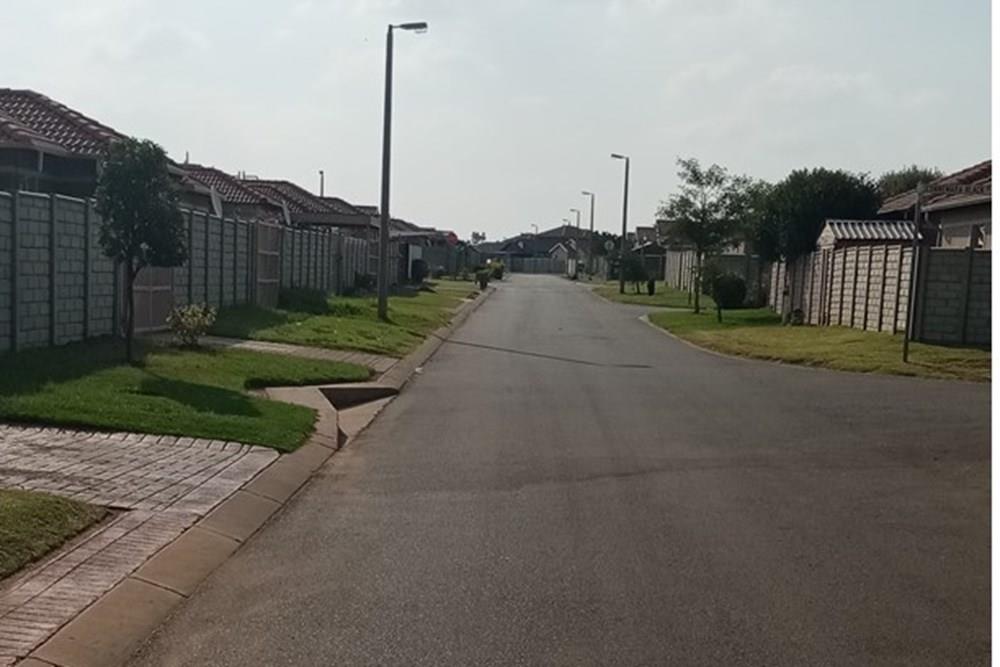 House For Sale in Leopard's Rest Security Estate, Albertsdal, Alberton