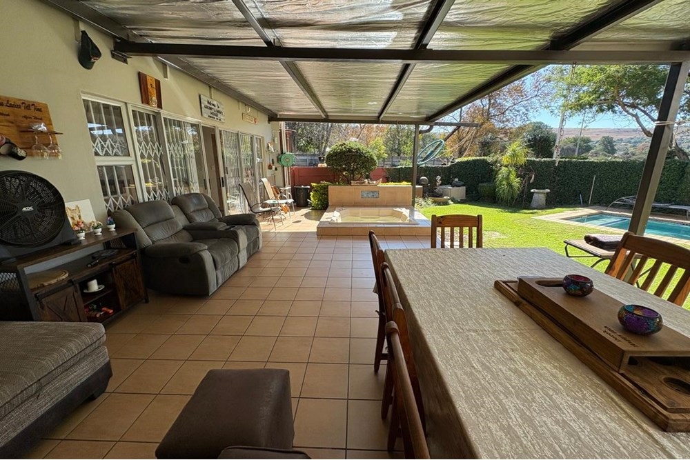 House For Sale in Schuinshoogte, Newcastle, KwaZulu Natal