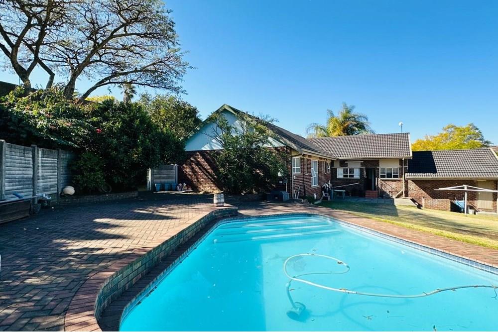 Family Home For Sale in Signal Hill, Newcastle, KwaZulu Natal