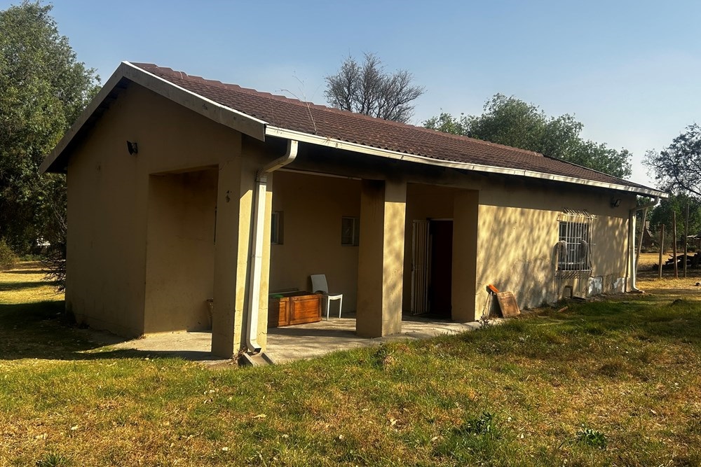 home Sale in President Park, Midrand