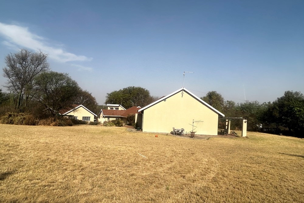 home Sale in President Park, Midrand