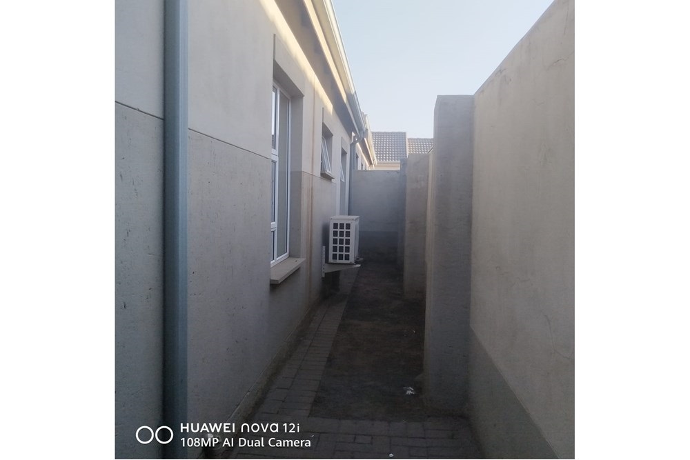House For Sale in Die Heuwel, Witbank
