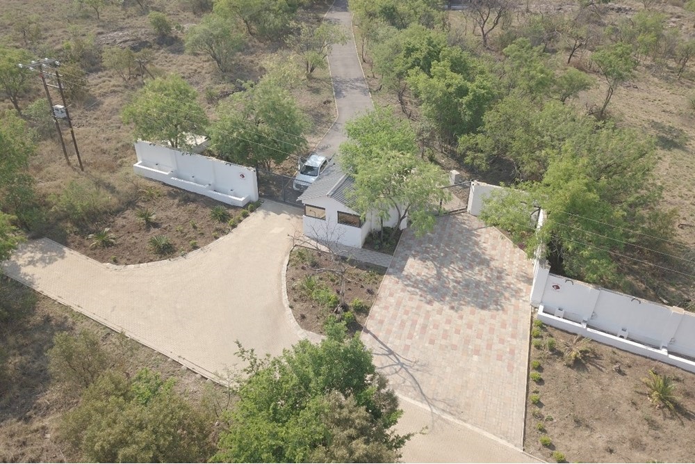 Exceptional 10-Hectare Kalkheuwel Farm with Established Bed and Breakfast Income Potential