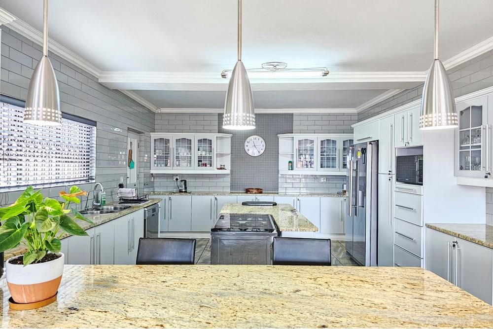 Exclusive Mandate: Sea-View House for Sale in Tamarisk Square, Jeffreys Bay