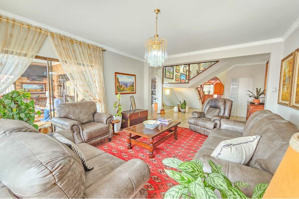 Exclusive Mandate: Sea-View House for Sale in Tamarisk Square, Jeffreys Bay