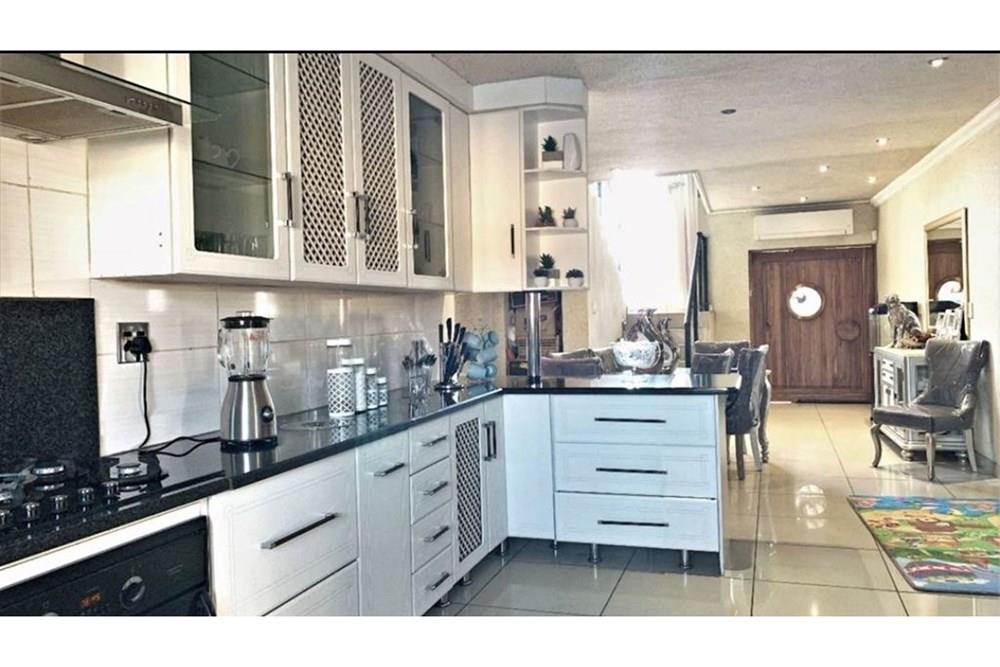 Apartment For Sale in Brits Central, Brits, North West