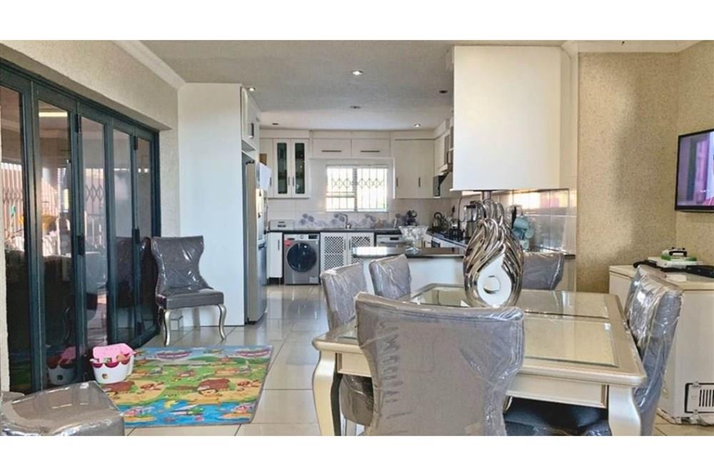 Apartment For Sale in Brits Central, Brits, North West