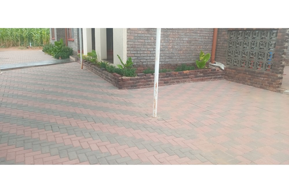 House For Sale in Moletji, Polokwane Rural, Polokwane