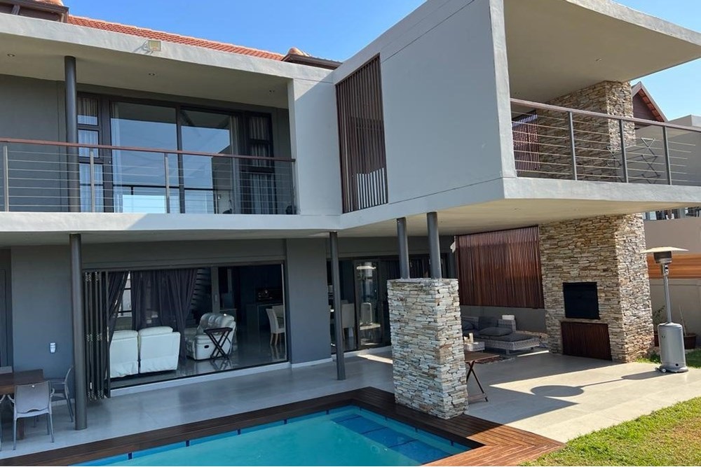 4 Beds 4 Baths Luxury House For Sale in Umhlanga, KwaZulu Natal