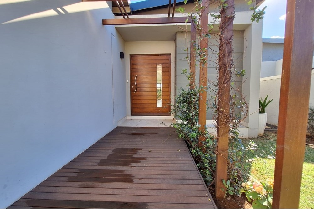 Apartment To Rent in Shakas Rock, Ballito, KwaZulu Natal