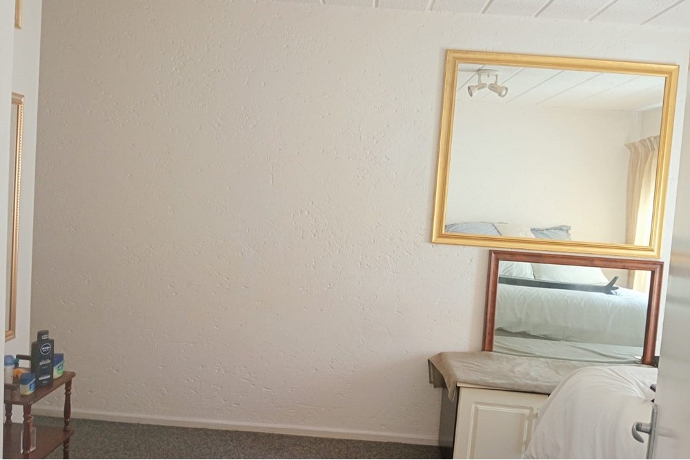 Apartment For Sale in Allen's Nek, Roodepoort