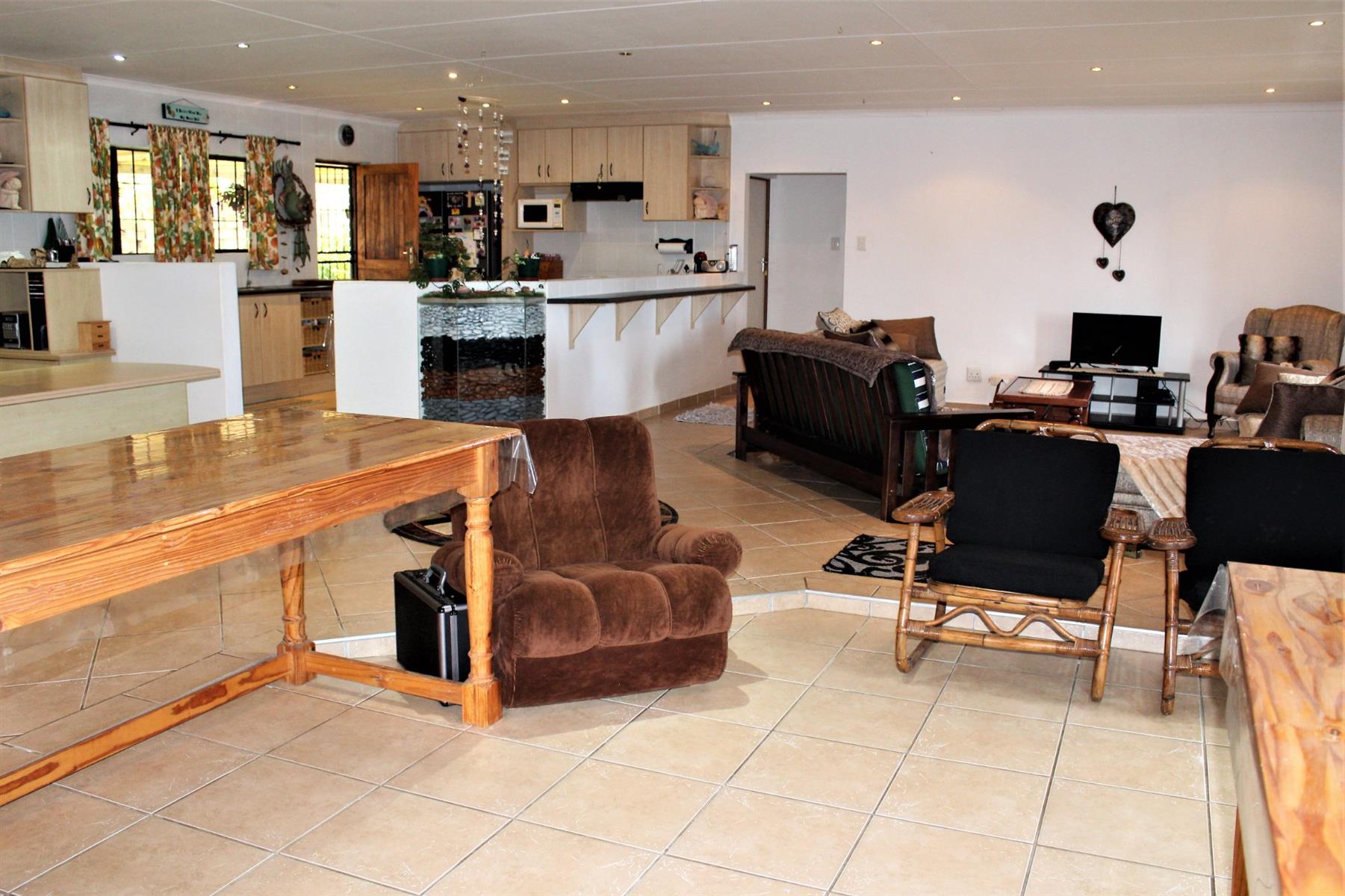 House For Sale in Dana Bay Mossel Bay