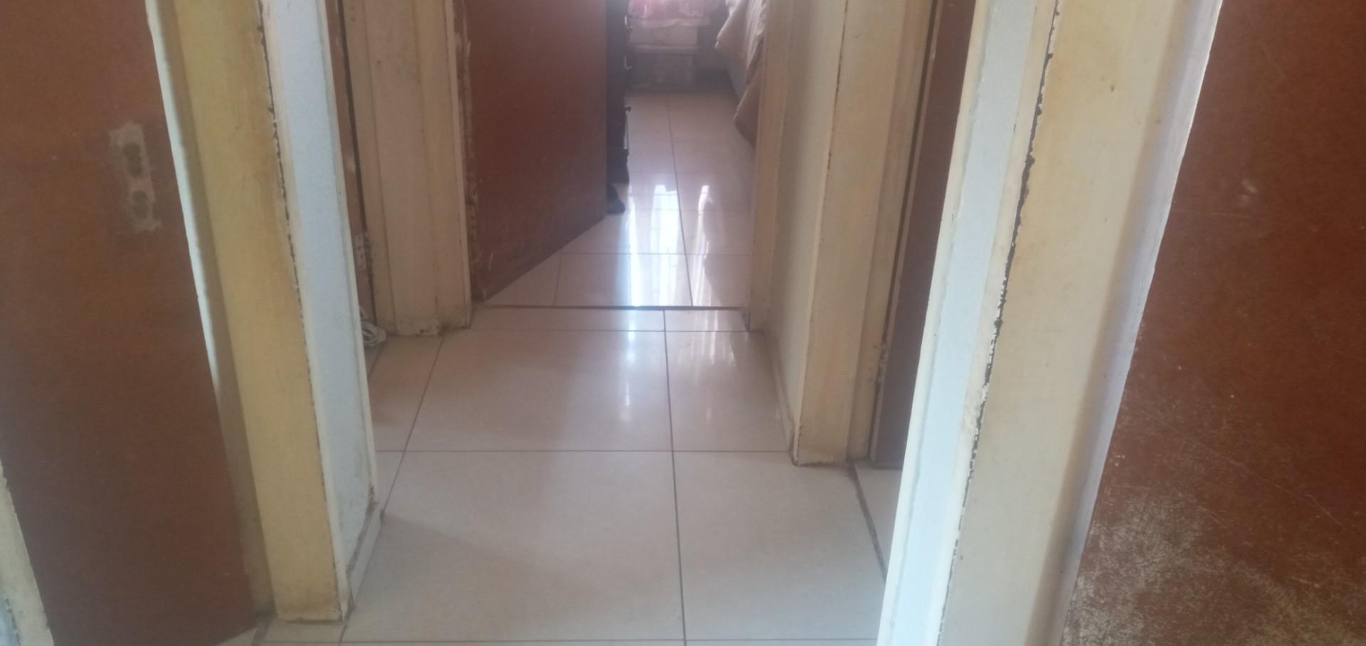 House available in Seshego zone 8 Seshego , Polokwane