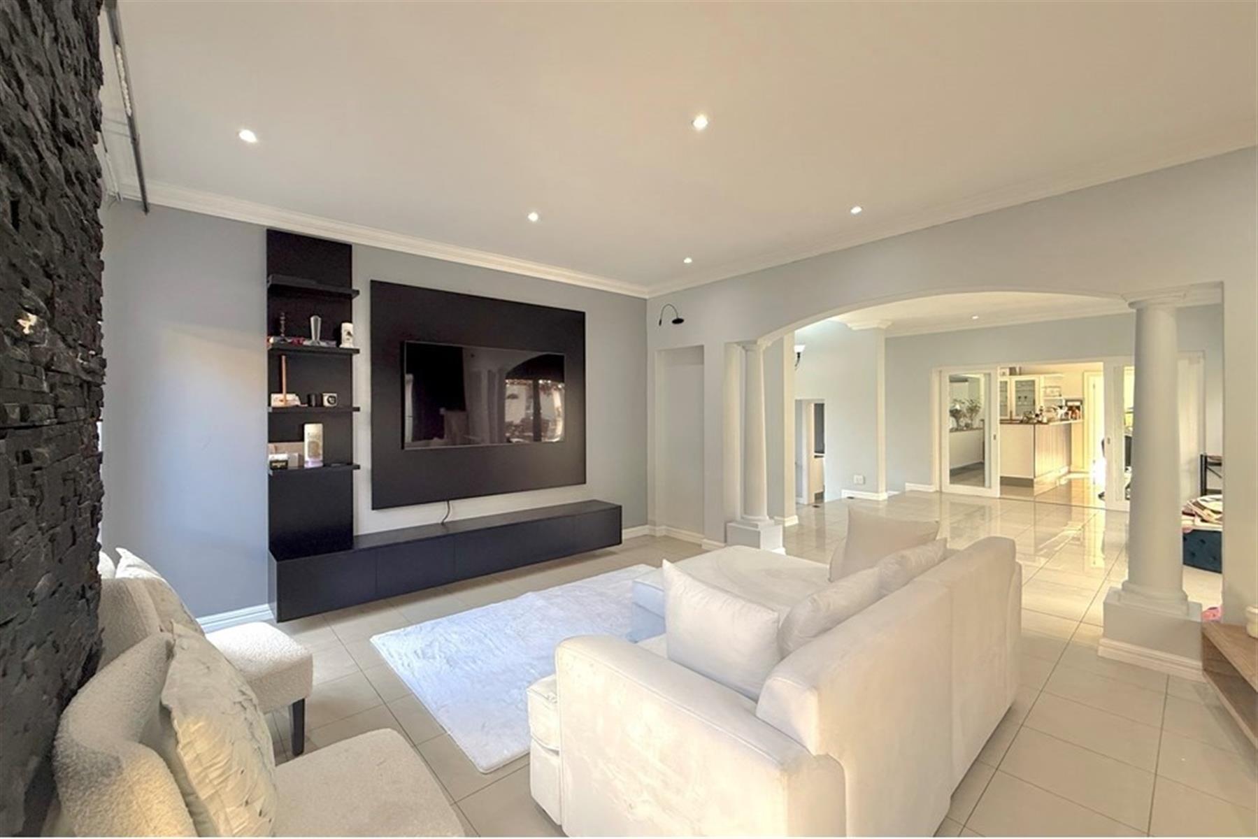 Luxurious 5-Bedroom Haven in an Exclusive Secure Estate
