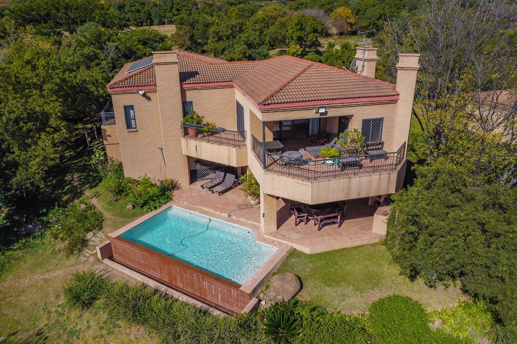 Enjoy Private River Frontage On This Tranquil Equestrian Property