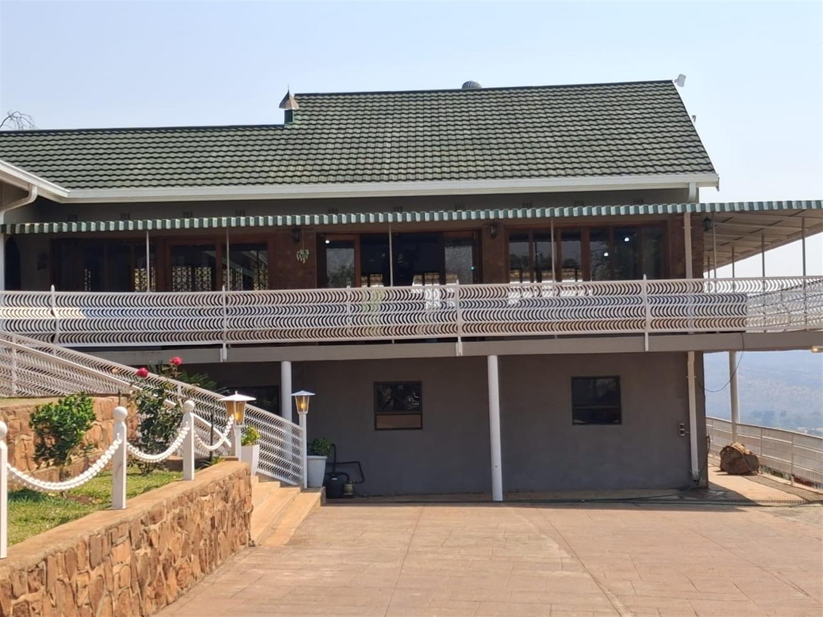 Guest House For Sale in Rustenburg, North West