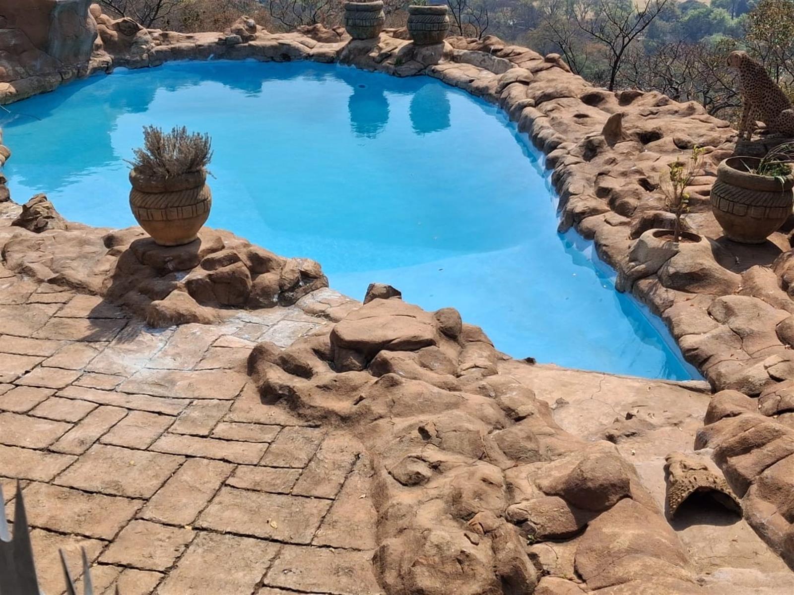 Guest House For Sale in Rustenburg, North West