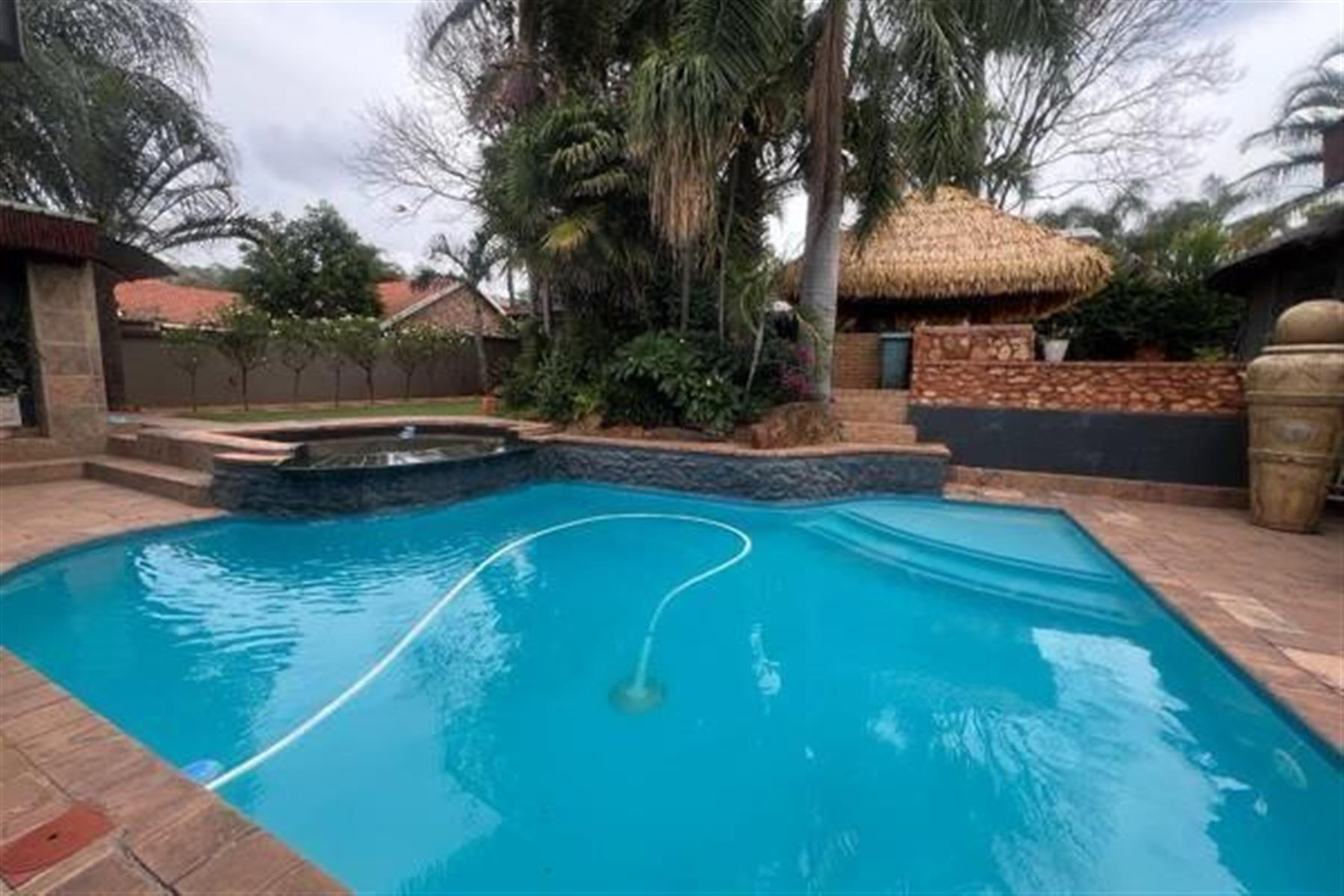 House For Sale in Amandasig, Akasia