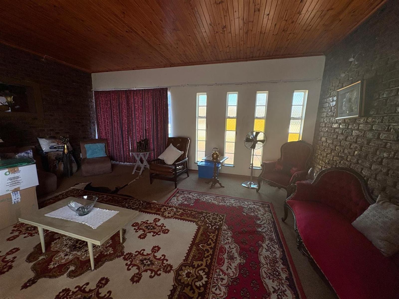 Spacious Family Living in Sought-After Amiel Park, Newcastle