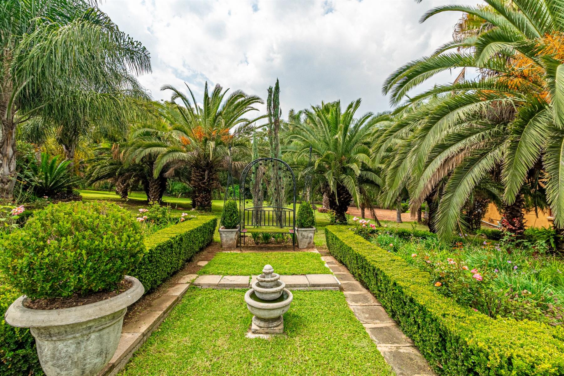 A Signature Blend of Luxury, Lifestyle with Investment Excellence In Carlswald, Midrand
