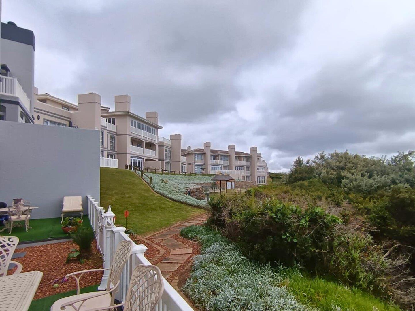 Luxury Coastal Living - Golf Villa with Ocean Views
