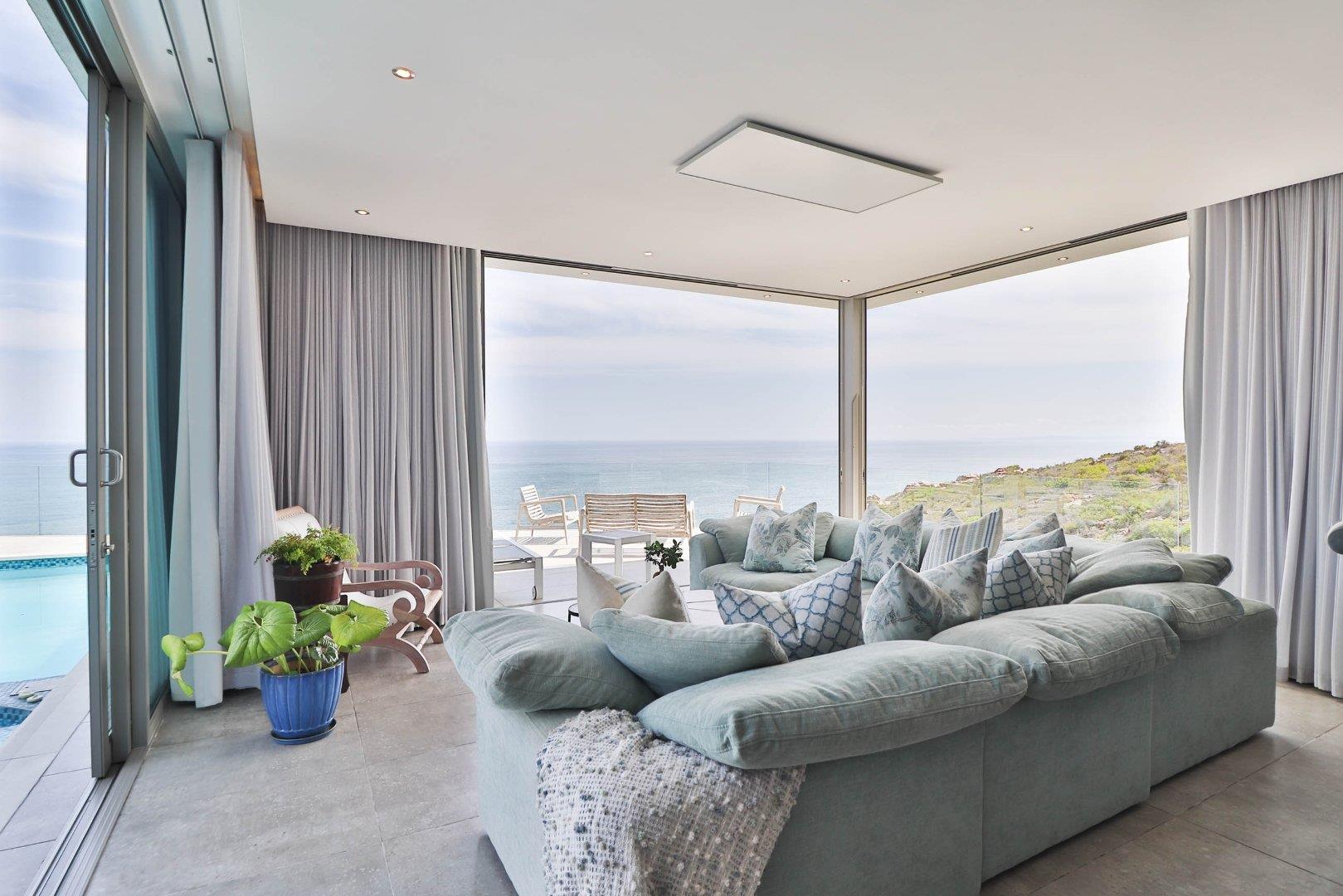 The Pinnacle of Luxury Living on the Cliffside