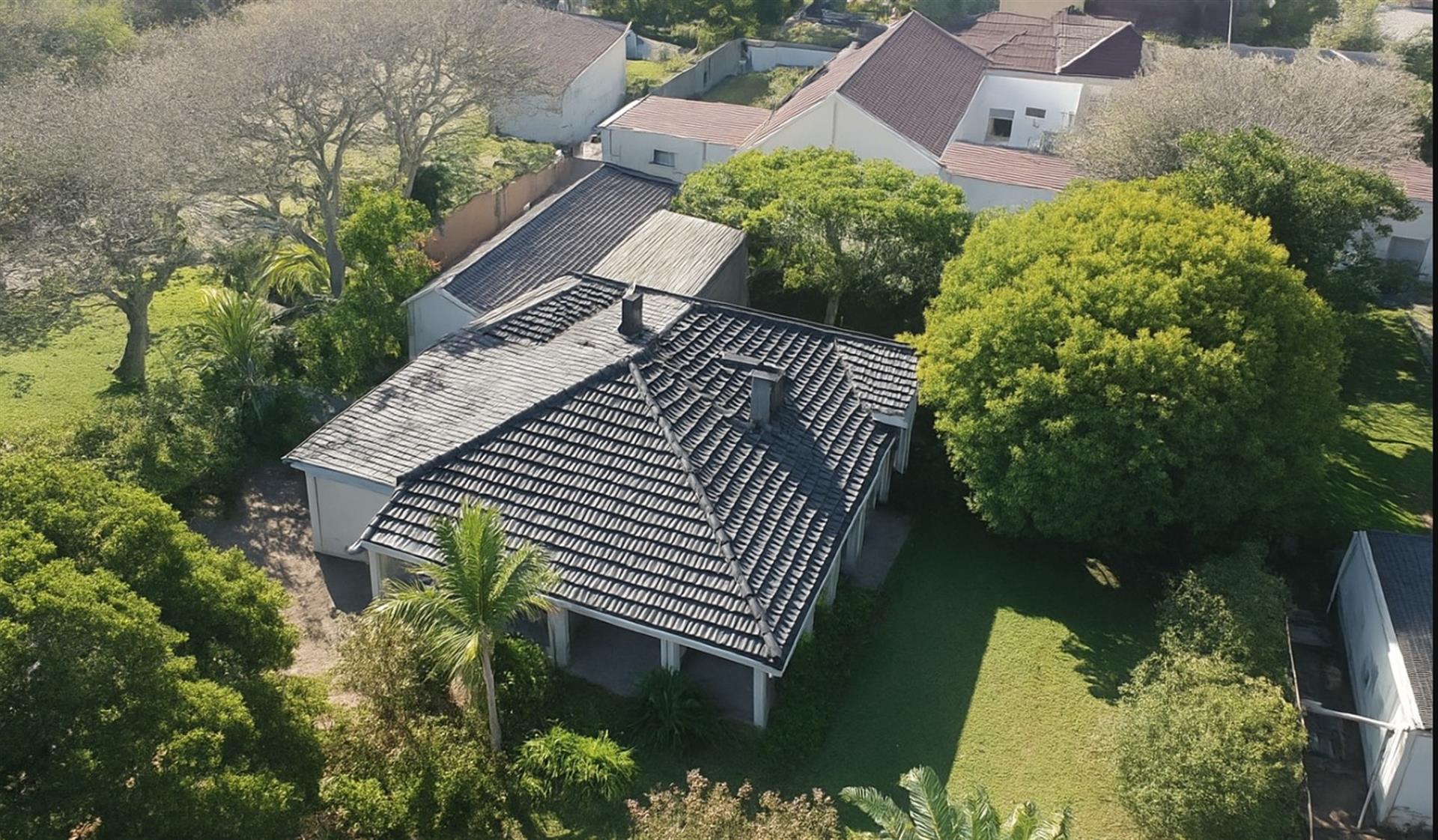 Three Bedroom House with Two Bedroom Flatlet