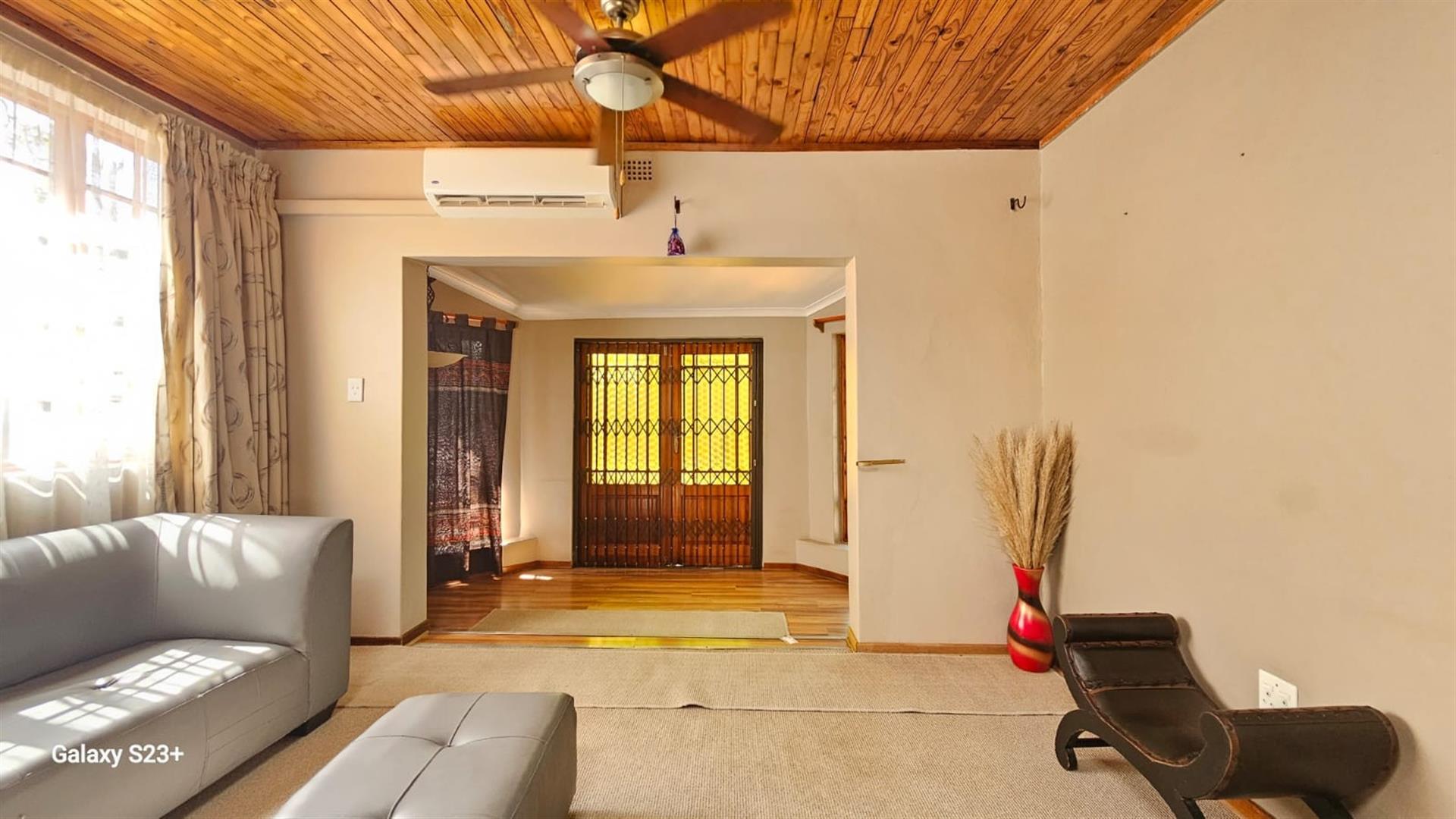 House for sale in Mountain View, Pretoria, 448 m²