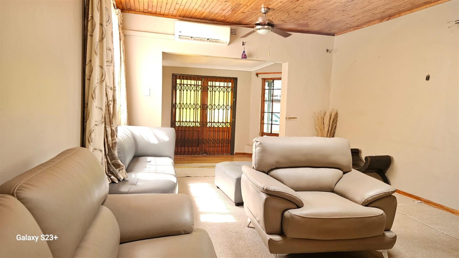 House for sale in Mountain View, Pretoria, 448 m²