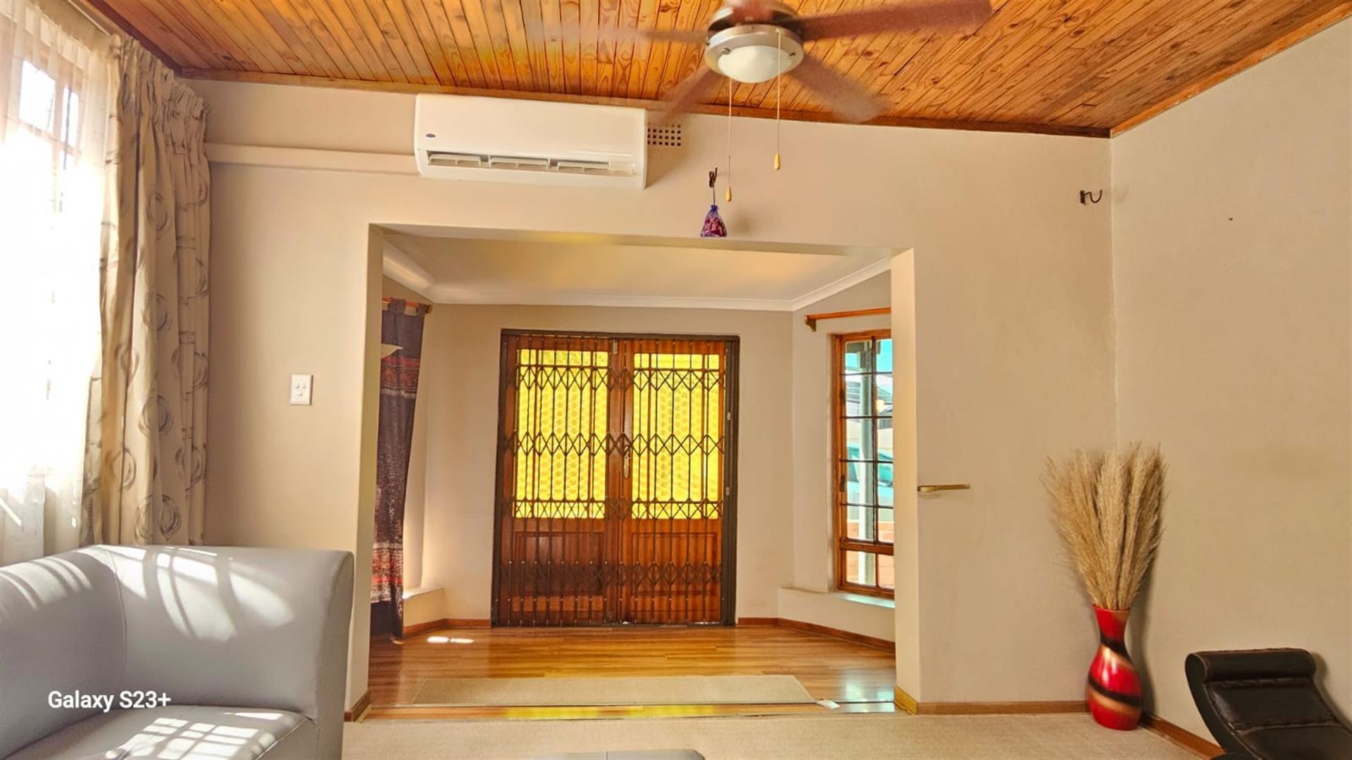 House for sale in Mountain View, Pretoria, 448 m²