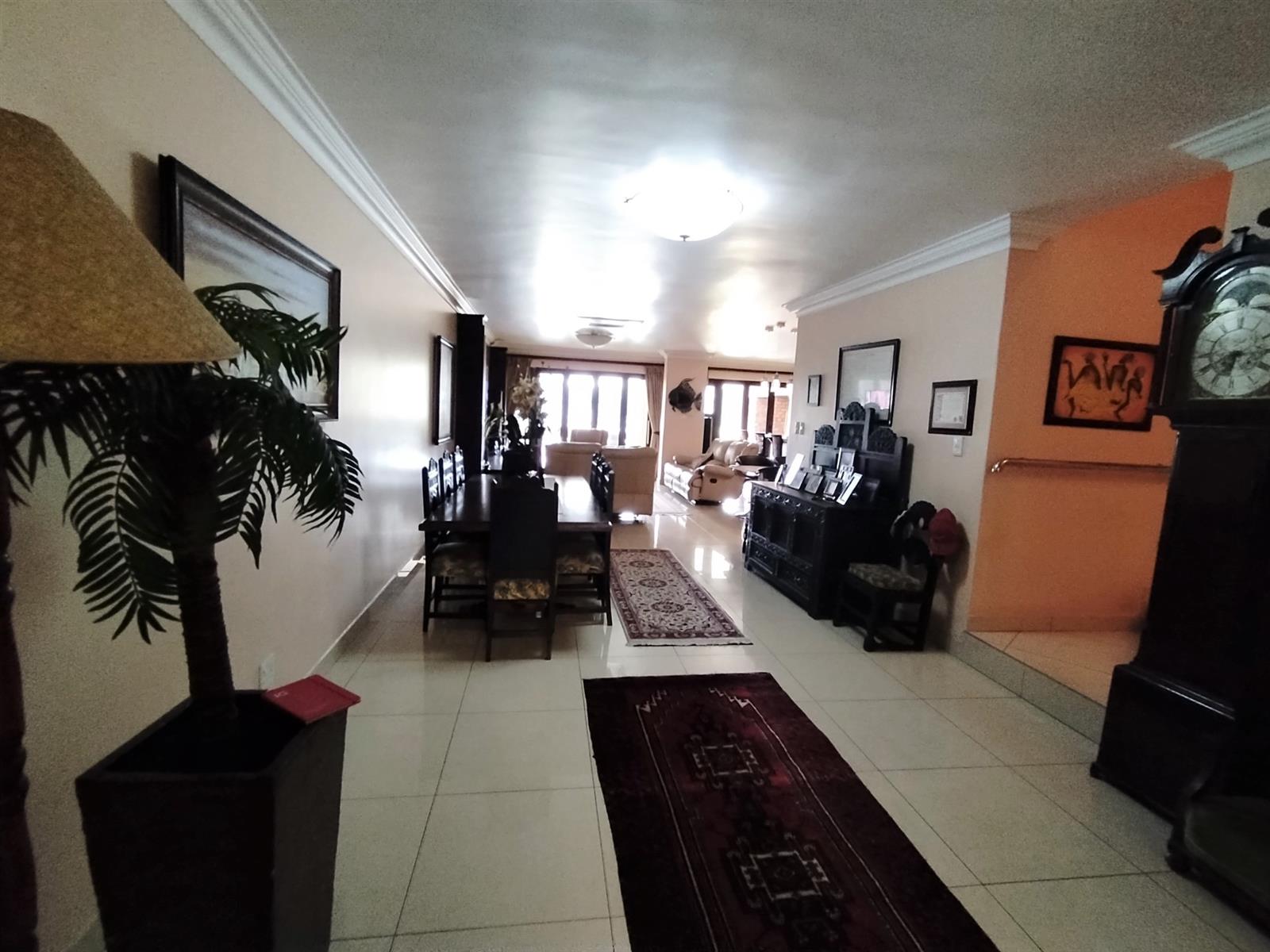 Townhouse For Sale in Richards Bay, KwaZulu Natal