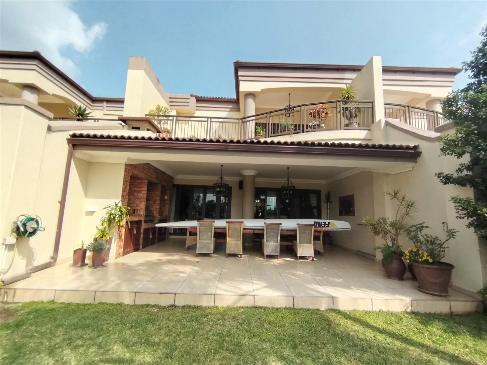 Townhouse For Sale in Richards Bay, KwaZulu Natal