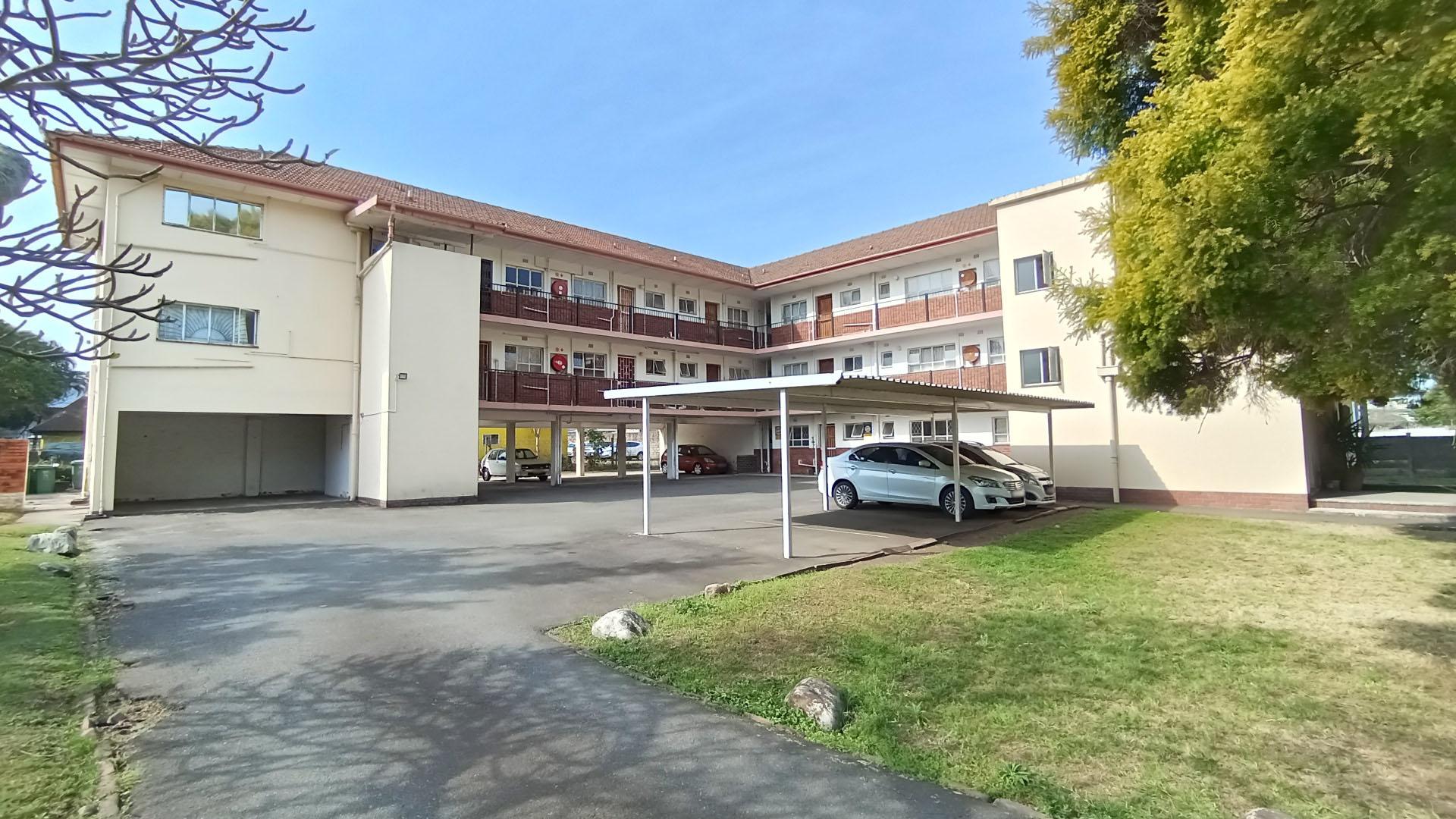 Urgent Sale - Spacious 2-bedroom unit with parking