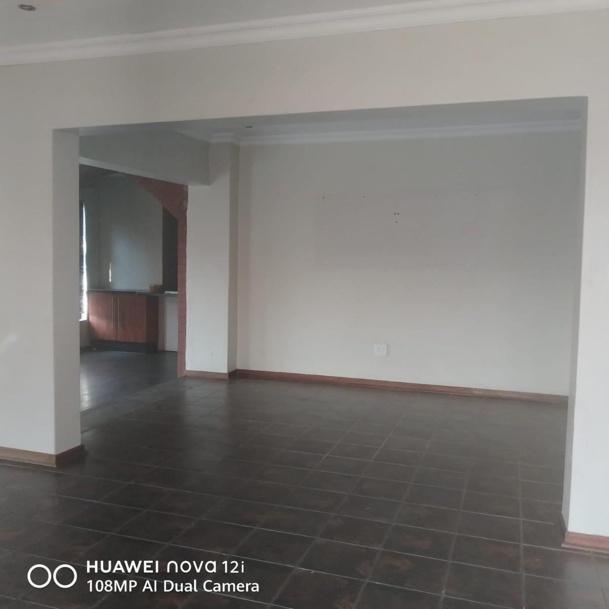 House For Sale in Reyno Ridge, Witbank