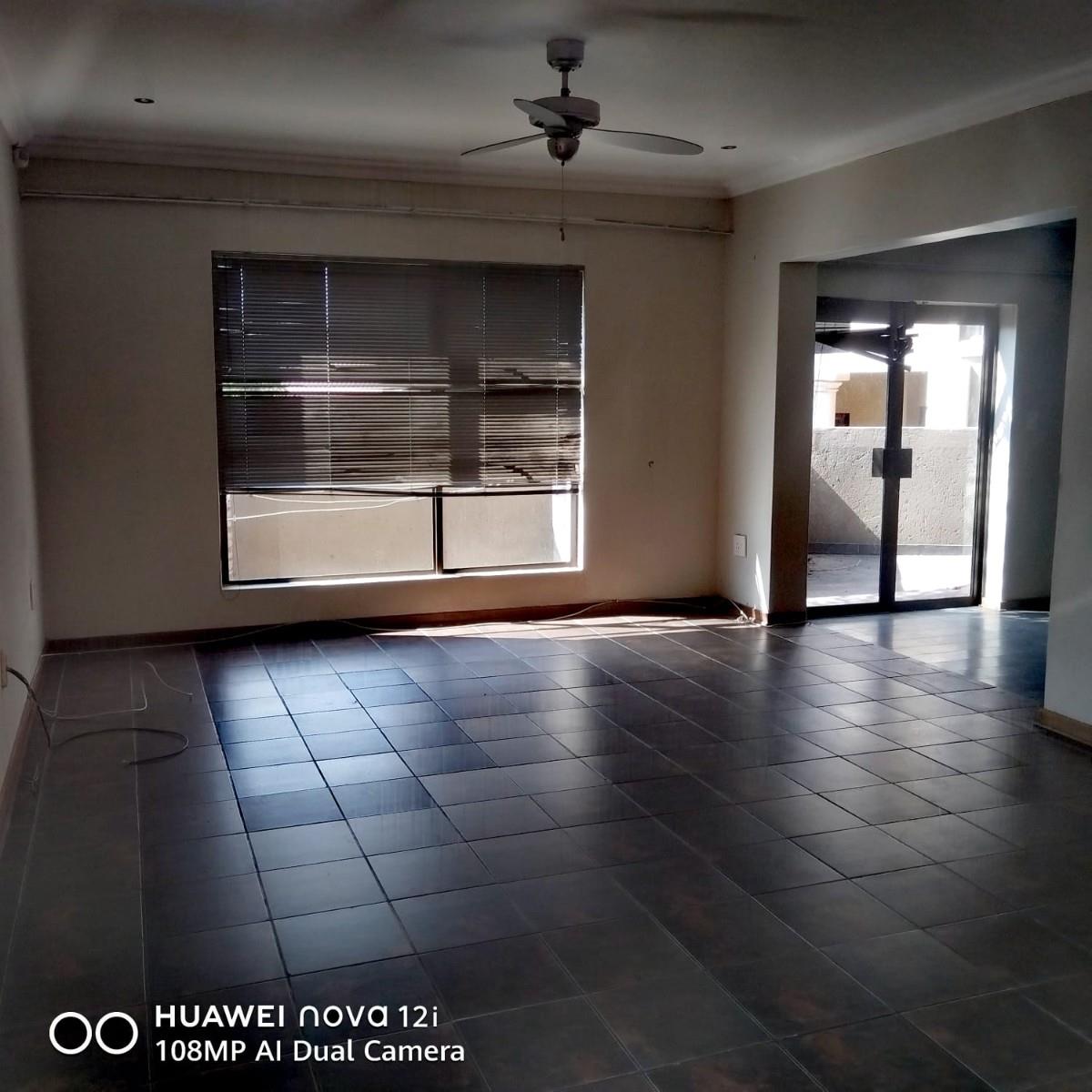 House For Sale in Reyno Ridge, Witbank