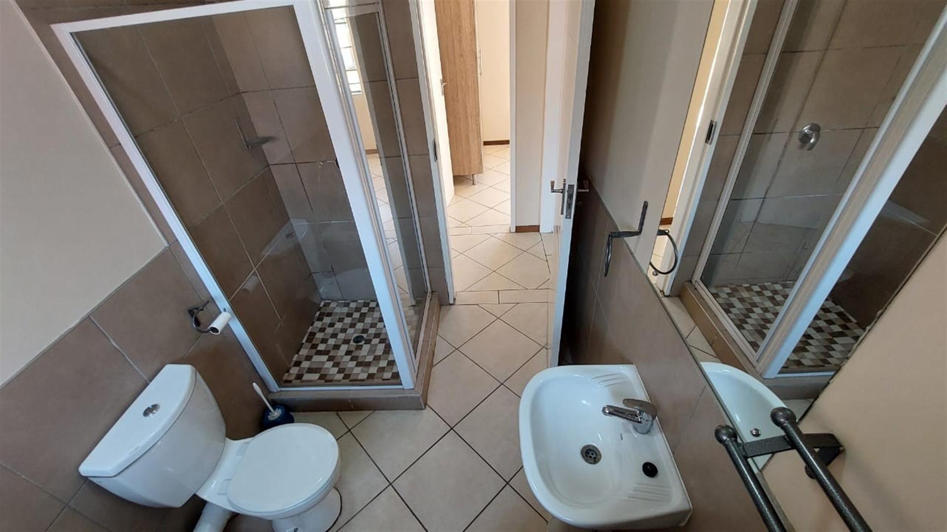 Townhouse for sale in Sagewood, Midrand, 57 ADANTE (1st floor), CRESCENT GLADES ESTATE, 1 Wagner Lane, Sagewood, Midrand, Gauteng, 78 m²
