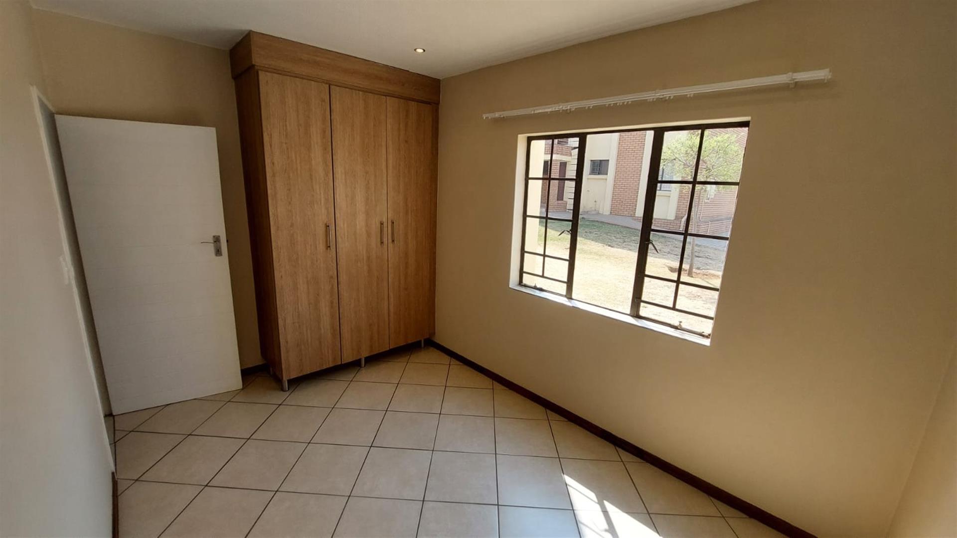 Townhouse for sale in Sagewood, Midrand, 57 ADANTE (1st floor), CRESCENT GLADES ESTATE, 1 Wagner Lane, Sagewood, Midrand, Gauteng, 78 m²