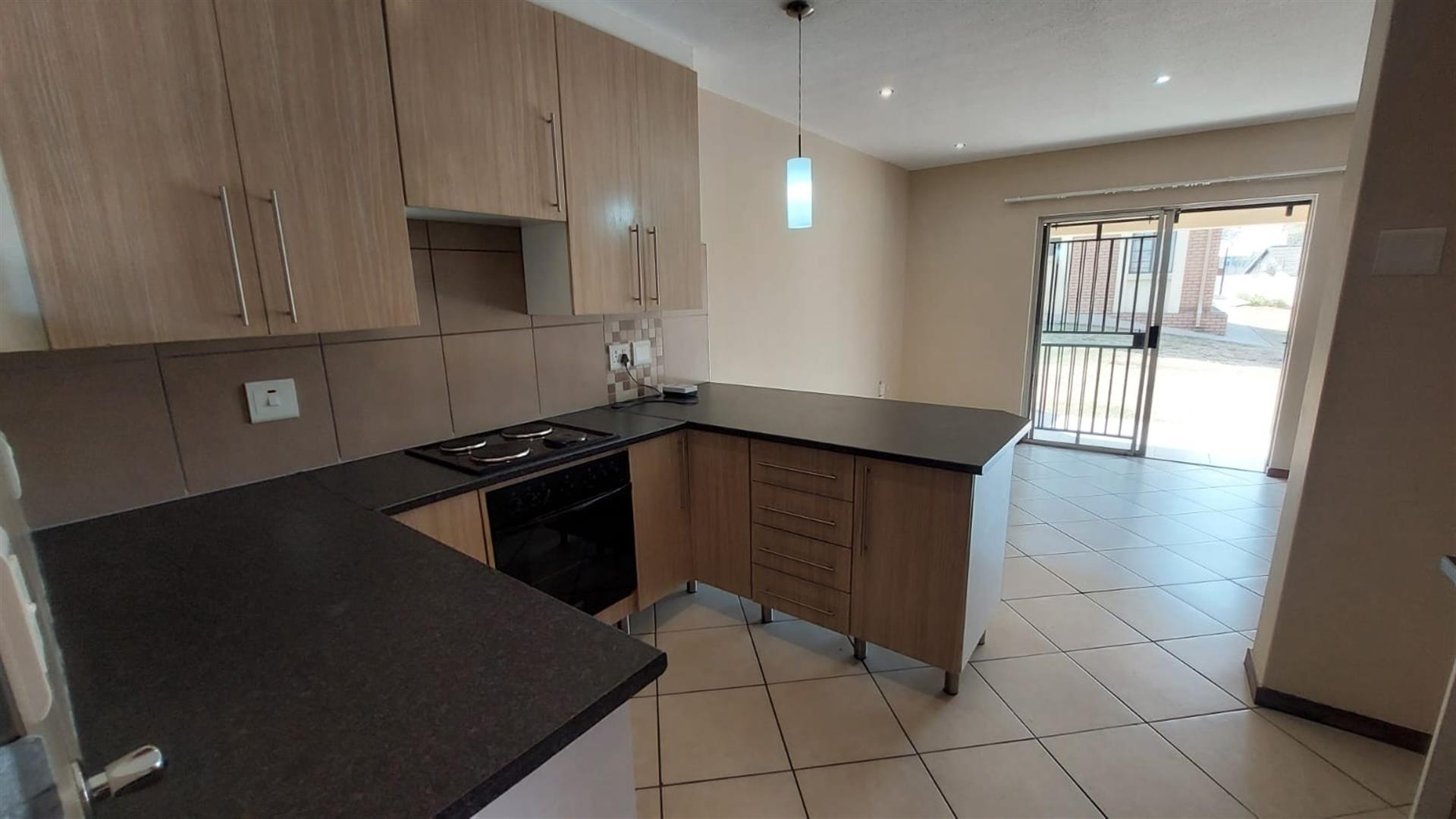 Townhouse for sale in Sagewood, Midrand, 57 ADANTE (1st floor), CRESCENT GLADES ESTATE, 1 Wagner Lane, Sagewood, Midrand, Gauteng, 78 m²