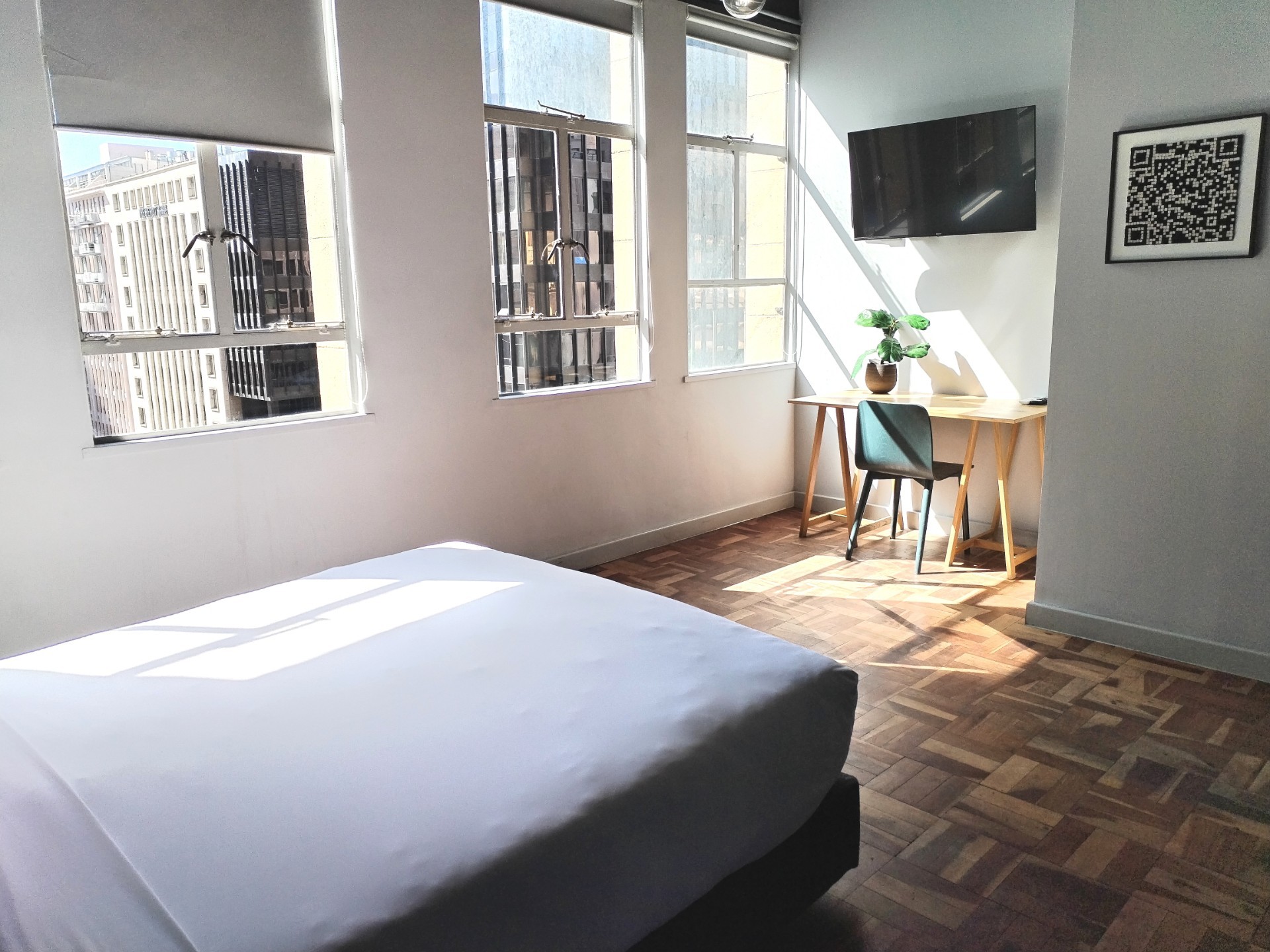 Apartment To Rent in Cape Town City Centre, Cape Town