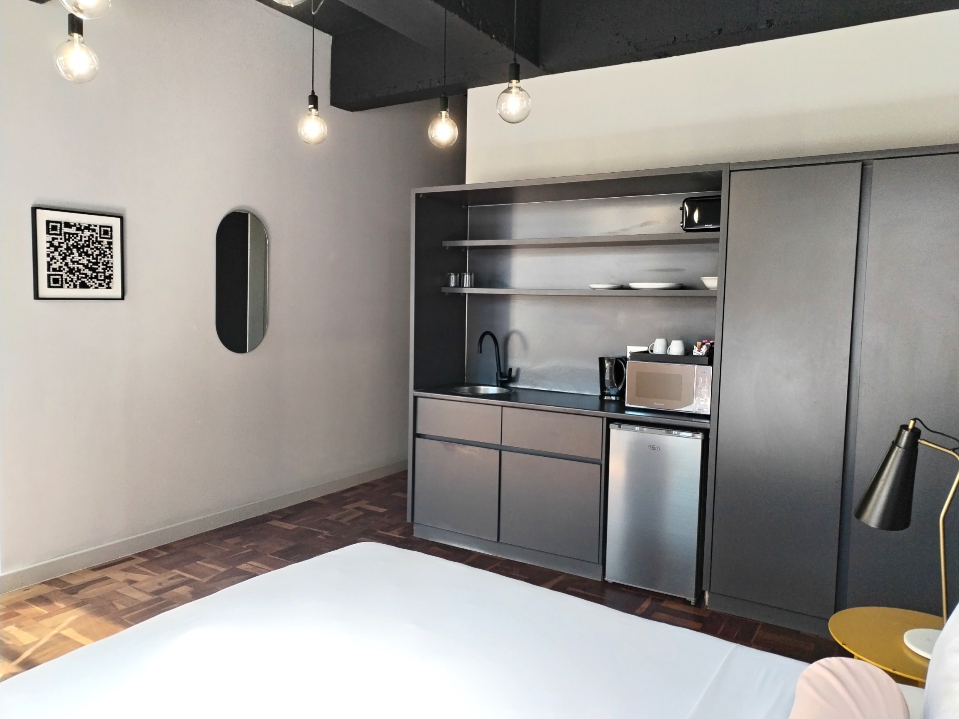 Apartment To Rent in Cape Town City Centre, Cape Town