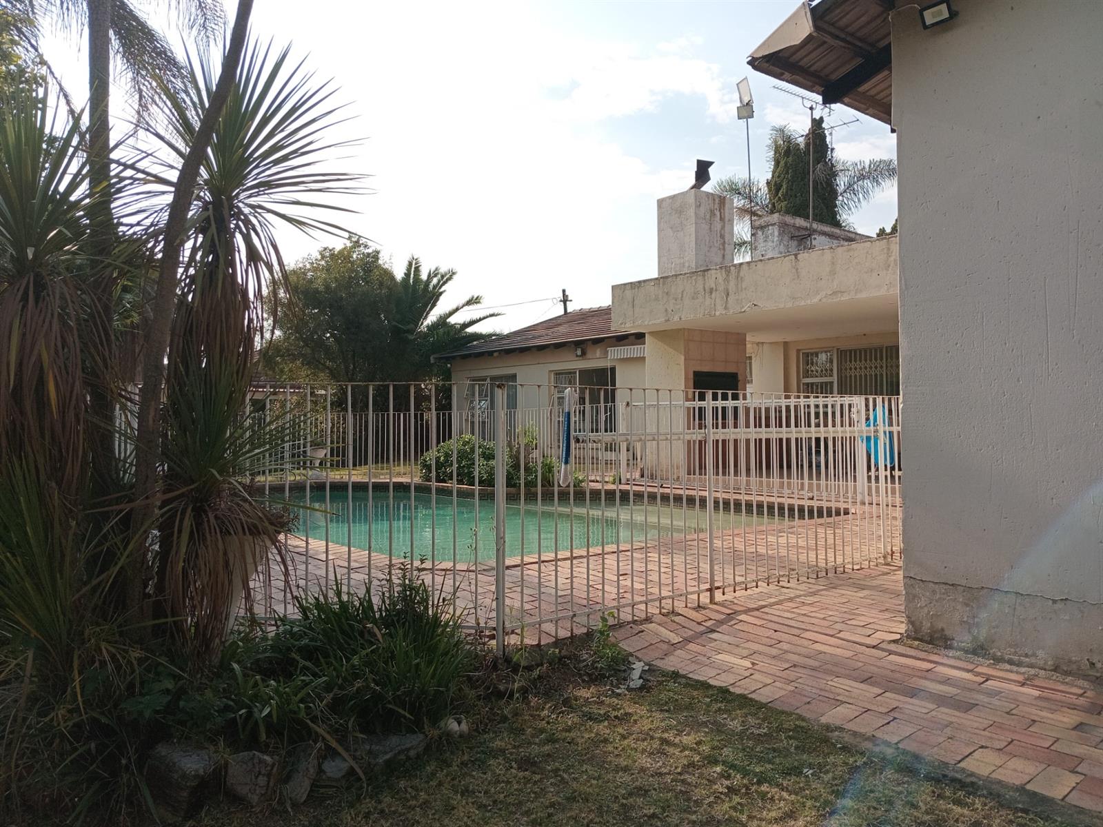 House For Sale in Lyndhurst, Johannesburg