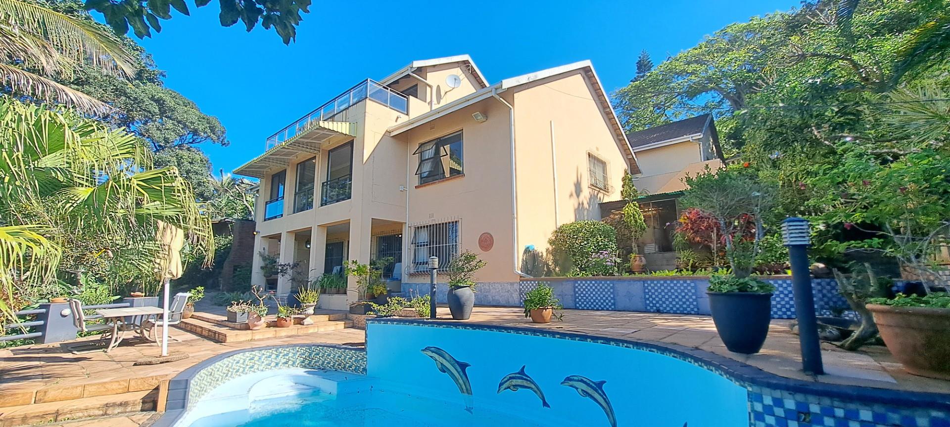 Luxury Multilevel Home in Palm Beach, KZN