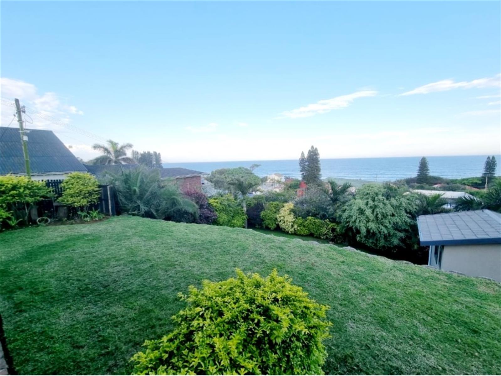 House with flat in Amanzimtoti, KwaZulu Natal